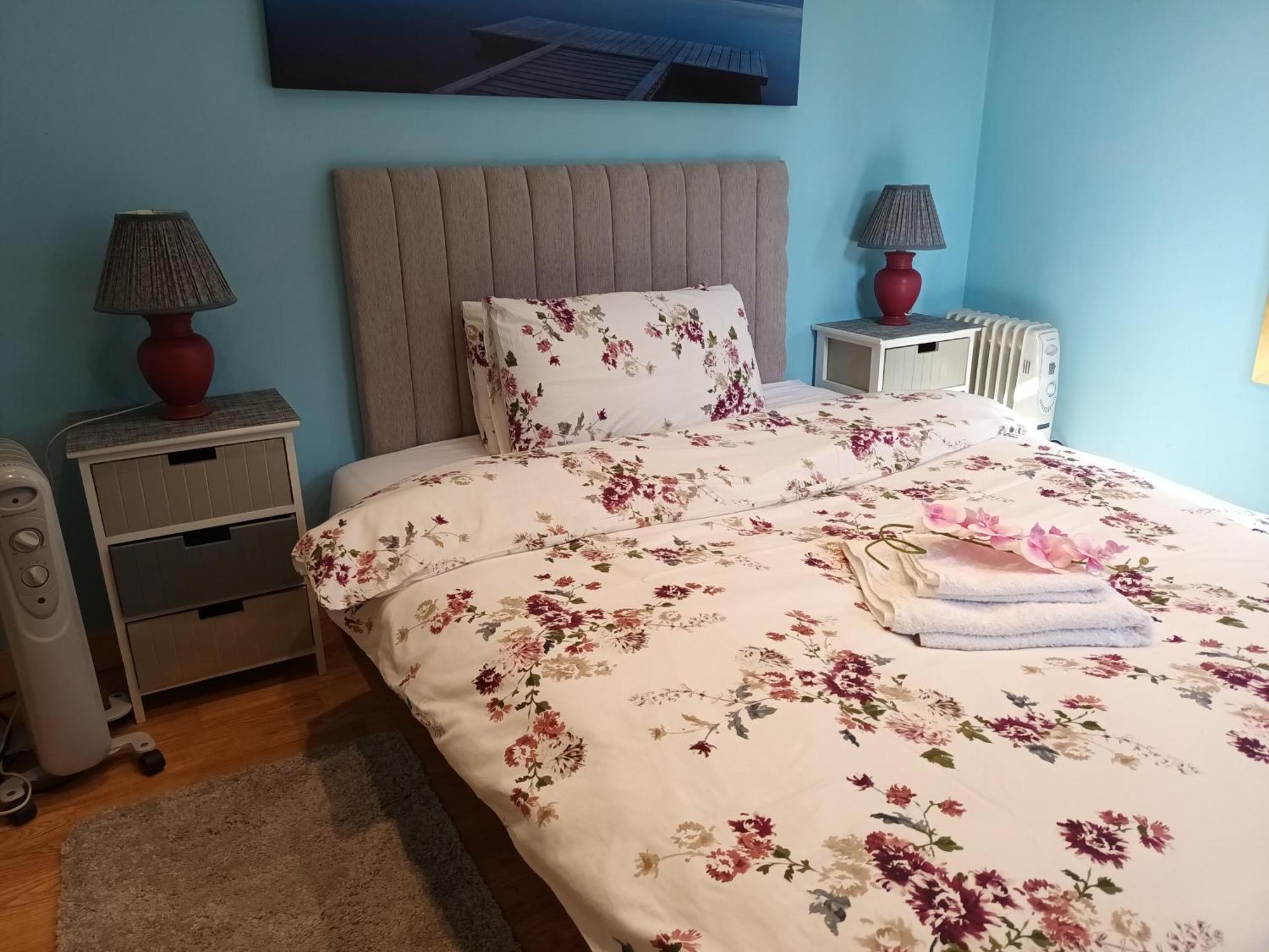 Private Suite In Oxfordshire, A40 Witney Esterno foto