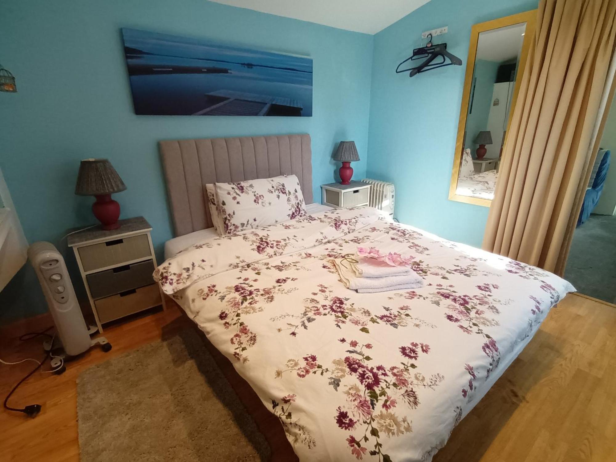 Private Suite In Oxfordshire, A40 Witney Esterno foto